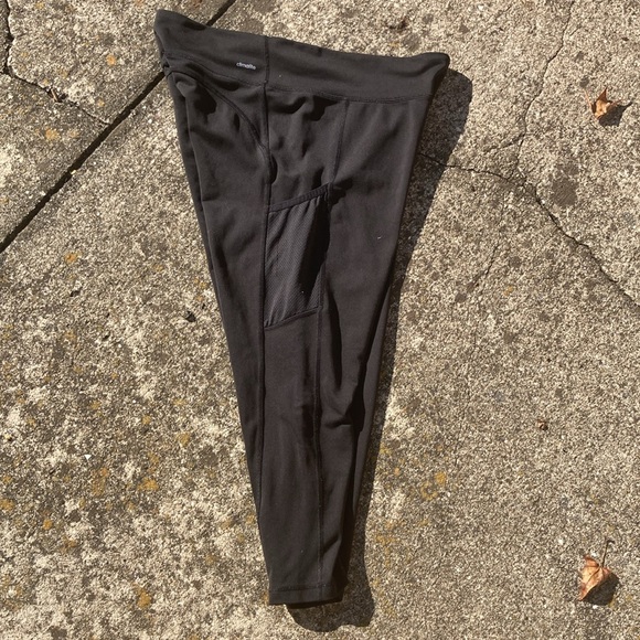 Adidas Black Cropped Leggings women’s size XL - Picture 4 of 8